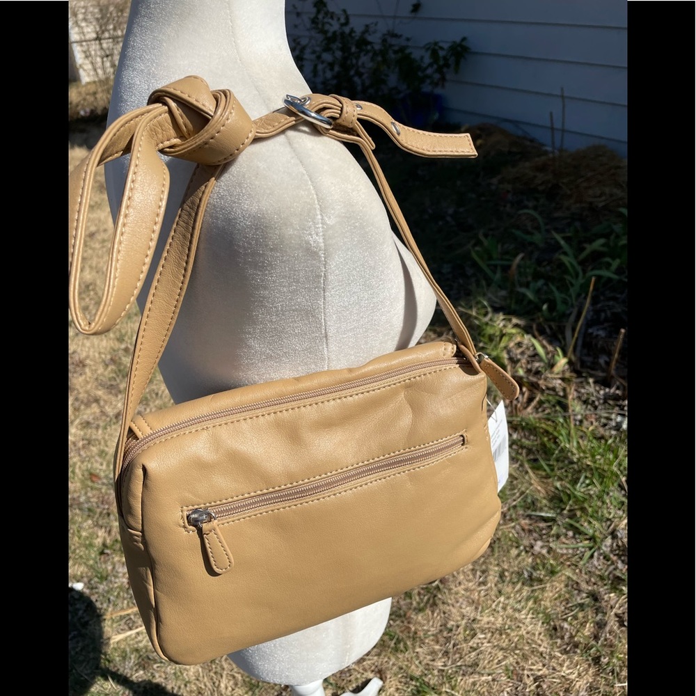 Carryland Change It Up Shoulder Bag - Picture 4 of 6